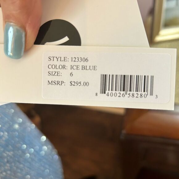 Women’s size 6- J Godfrey dress ice blue - Picture 5 of 6